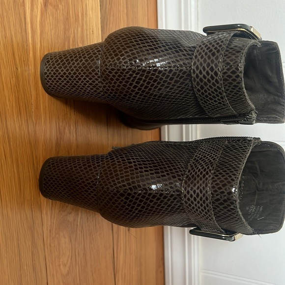 Karen Scott booties - Picture 6 of 9